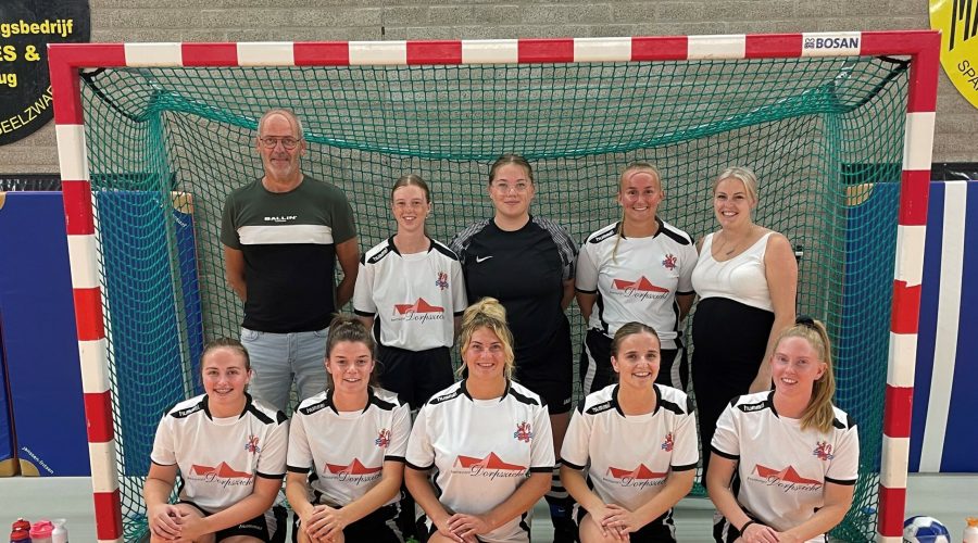 Zaalvoetbal dames 1